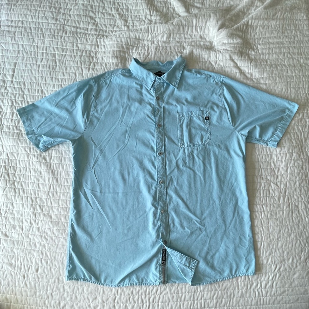 Men’s XL marmot button down shirt